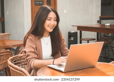 荔枝视频在线播放